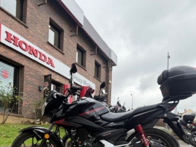 HONDA CBF125NA 4
