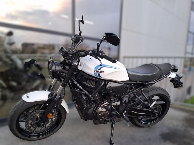 YAMAHA XSR 700 4