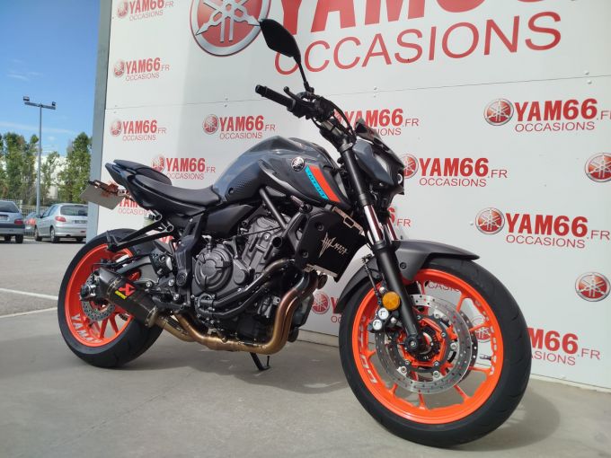 YAMAHA MT-07 (47.5CV) 4
