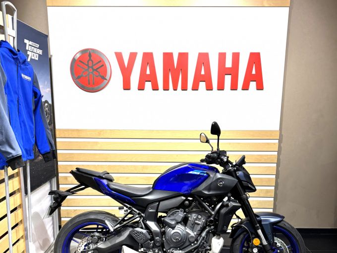 YAMAHA MT-07 (47.5CV) 4