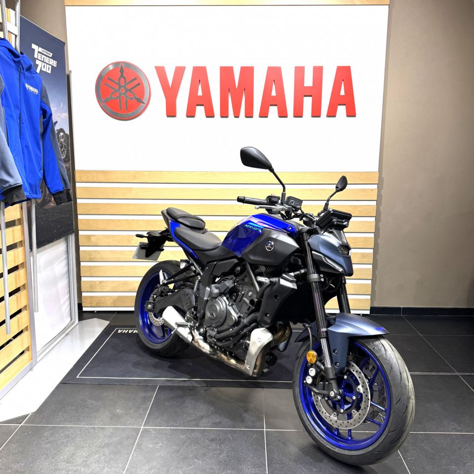 YAMAHA MT-07 (47.5CV) 4