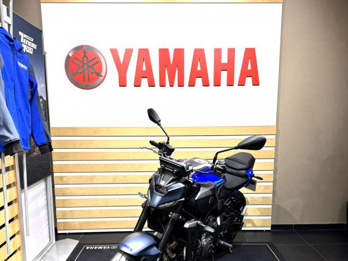 YAMAHA MT-07 (47.5CV) 4
