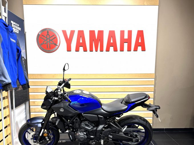YAMAHA MT-07 (47.5CV) 4