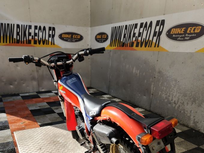 HONDA TLR 4
