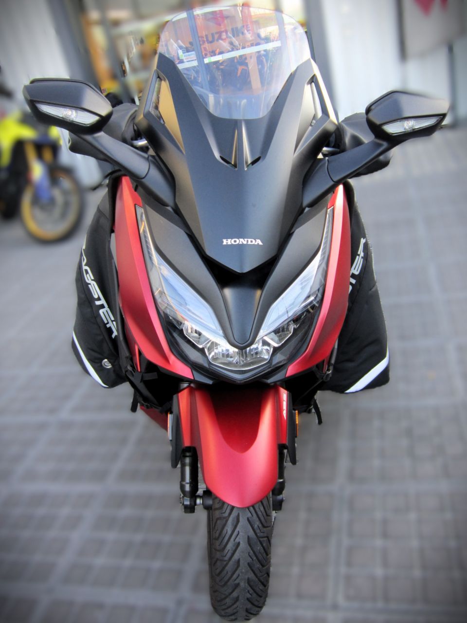 HONDA NSS FORZA 125 4