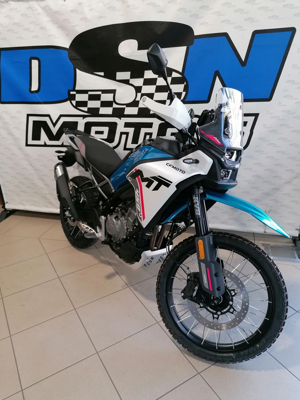 CF MOTO MT 450 4