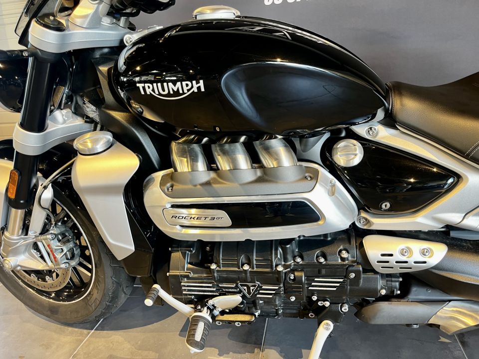 TRIUMPH ROCKET 3 GT 4