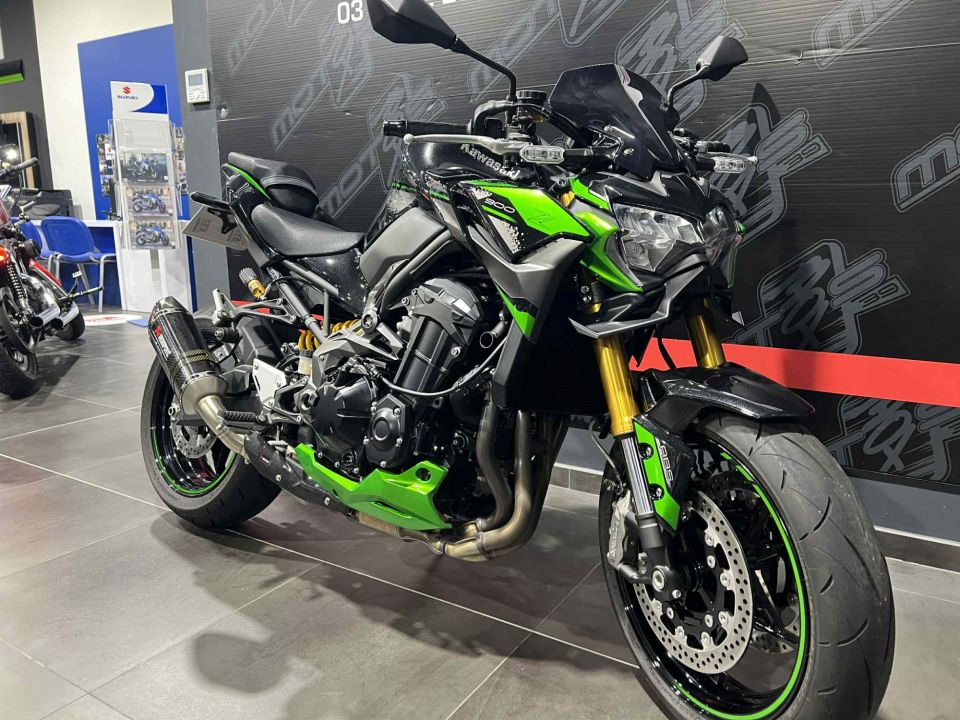 KAWASAKI Z900 SE 4