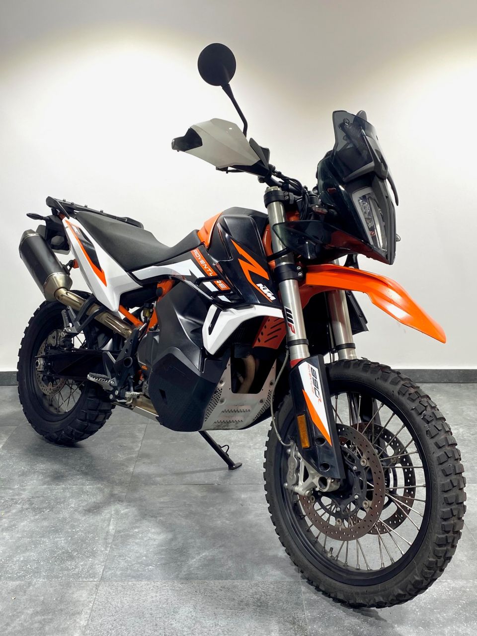 KTM 890 ADVENTURE R 4
