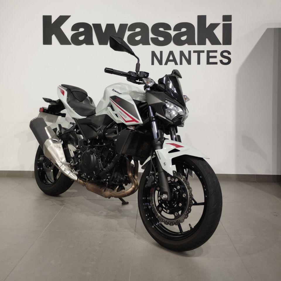 KAWASAKI Z400 4