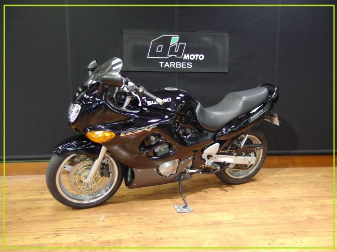 SUZUKI GSX 750 F 4
