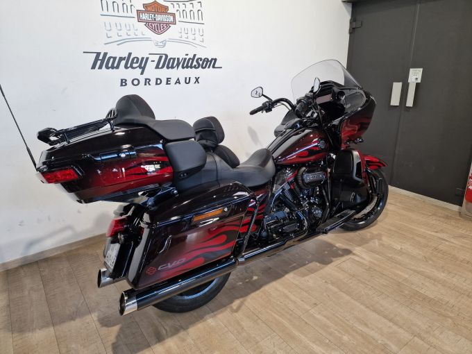 HARLEY-DAVIDSON TOURING ROAD GLIDE 1923 CVO 4