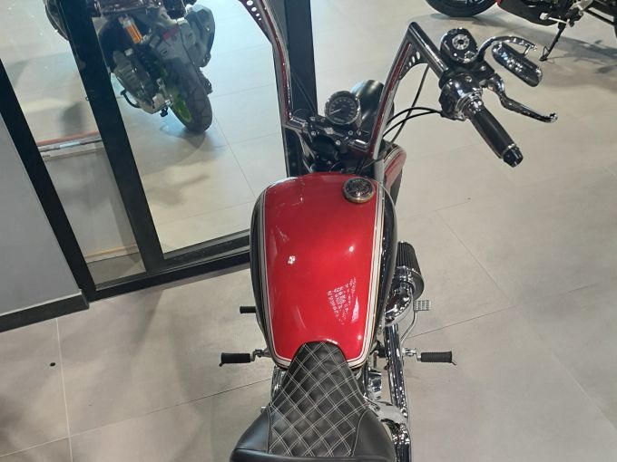 HARLEY-DAVIDSON SPORTSTER CUSTOM 1200 4