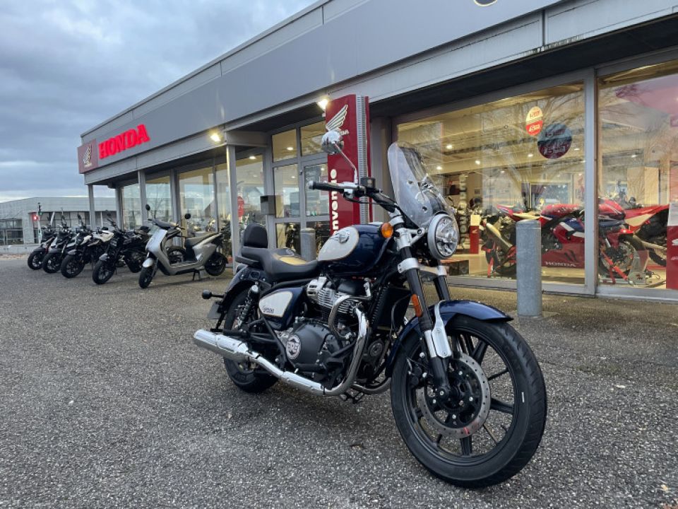 ROYAL ENFIELD SUPER METEOR 650 4