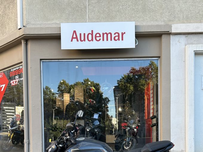 YAMAHA MT-07 (47.5CV) 4