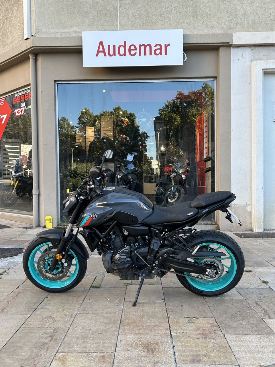 YAMAHA MT-07 (47.5CV) 4