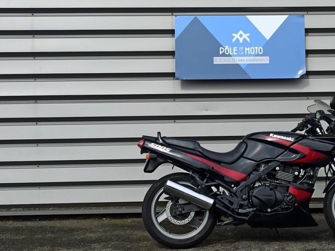KAWASAKI GPZ 500 S 4