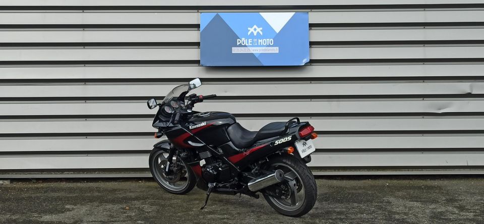 KAWASAKI GPZ 500 S 4