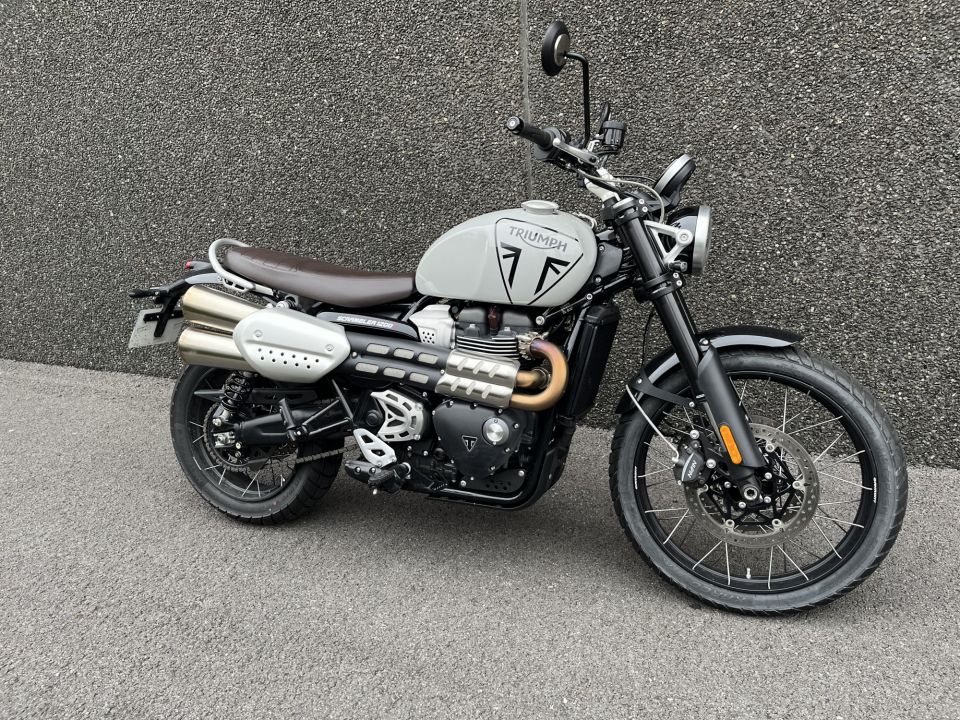 TRIUMPH SCRAMBLER 1200 4