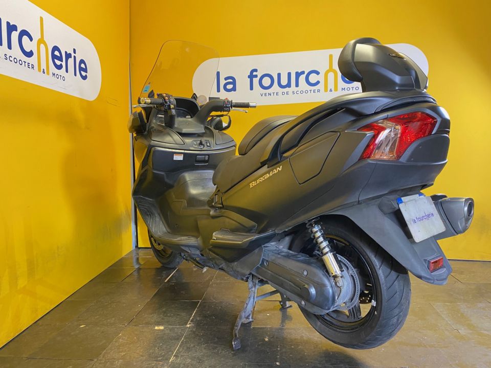 SUZUKI BURGMAN 650 4