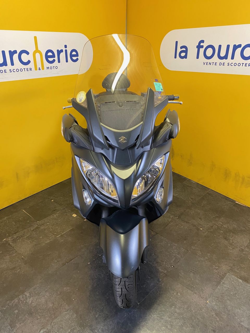 SUZUKI BURGMAN 650 4