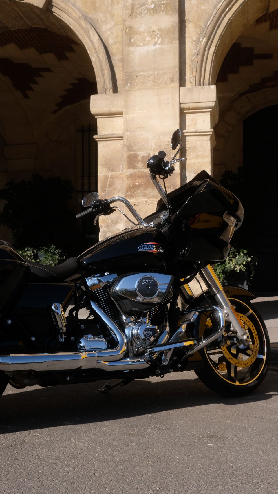 HARLEY-DAVIDSON TOURING ROAD GLIDE 1923 4