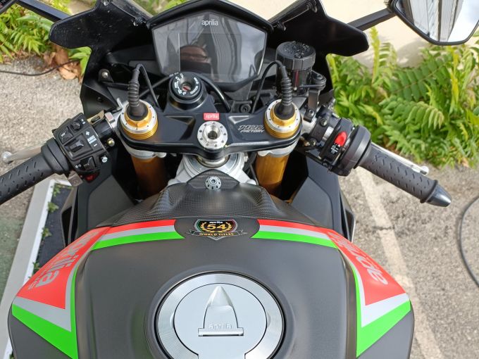 APRILIA APRILIA RSV4 1100 FACTORY RÉVISÉE, 21 755 KM, GARANTIE 12 MOIS, AUCUN FRAIS À PRÉVOIR 4