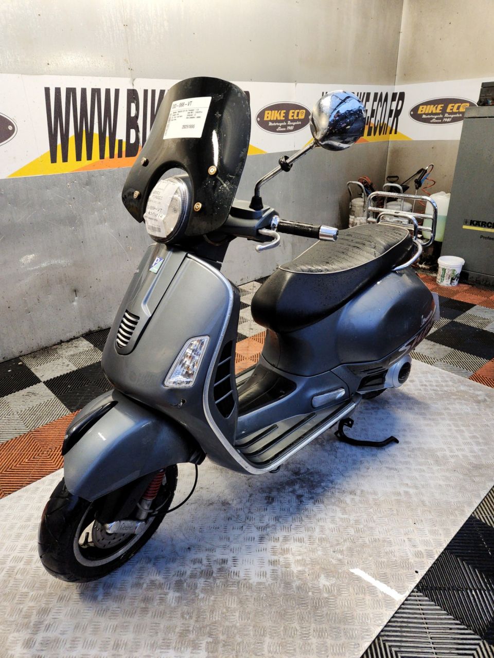 VESPA GTS 125IE SUPER 4