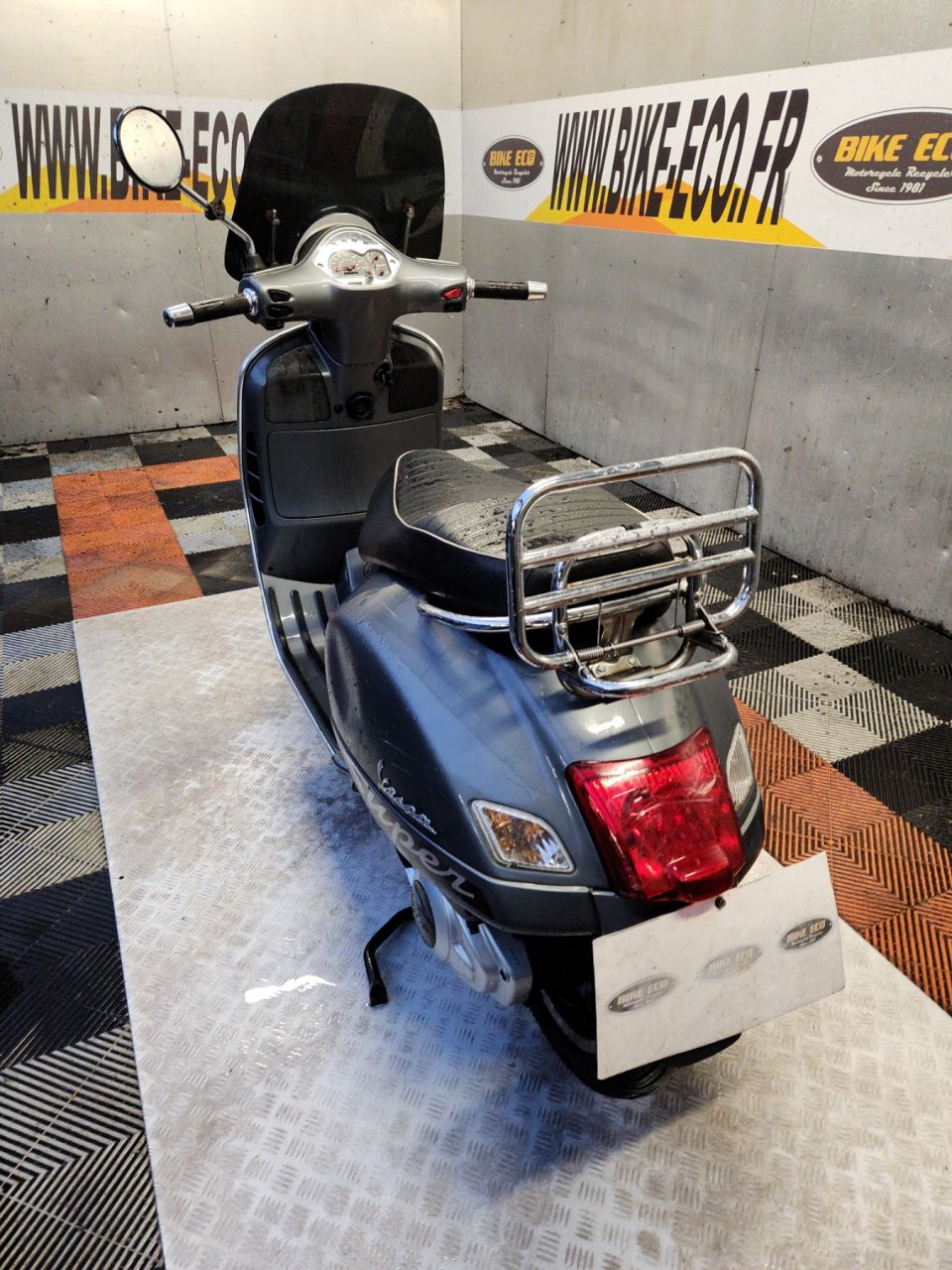 VESPA GTS 125IE SUPER 4