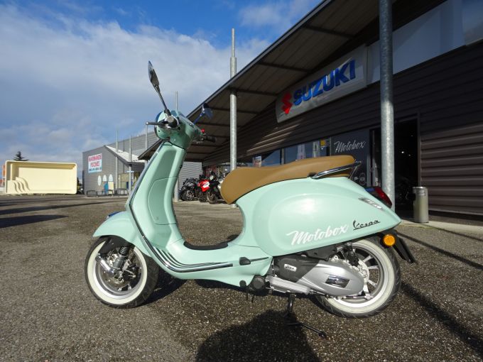 VESPA PRIMAVERA 125 4