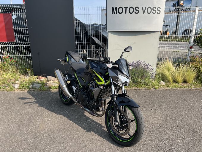 KAWASAKI Z400 4