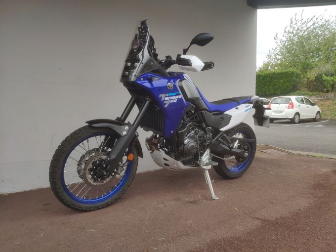 YAMAHA XTZ TENERE 700 4