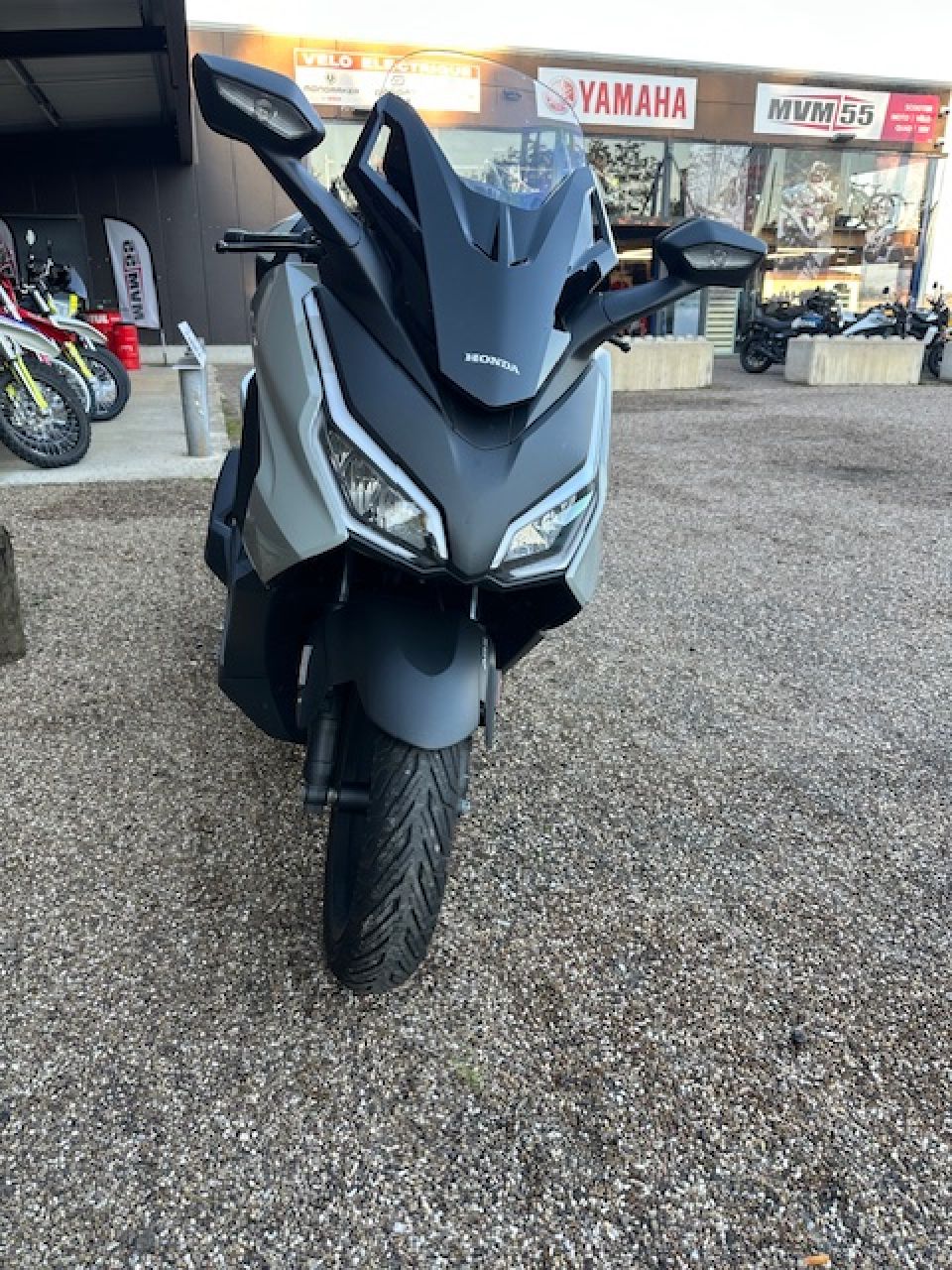 HONDA NSS FORZA  125AD 4