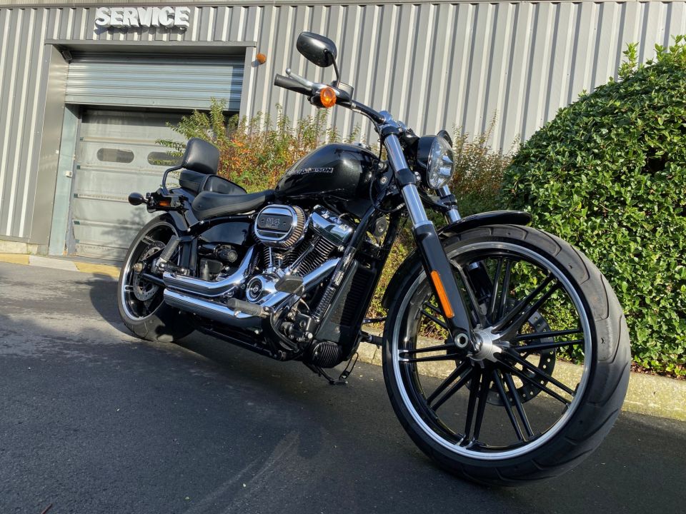 HARLEY-DAVIDSON SOFTAIL BREAKOUT 1868 4