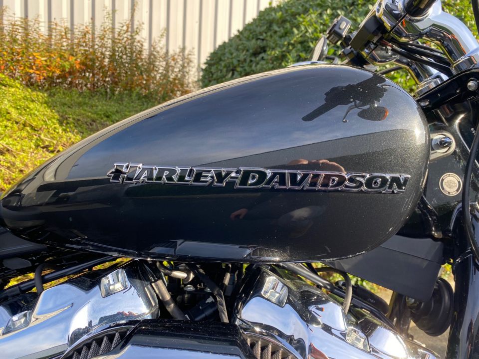 HARLEY-DAVIDSON SOFTAIL BREAKOUT 1868 4