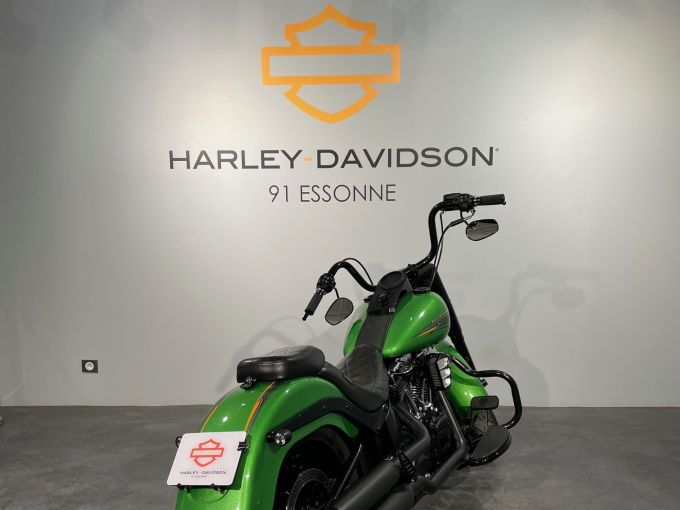 HARLEY-DAVIDSON SOFTAIL FAT BOY 1690 4