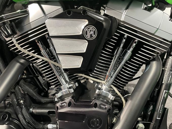 HARLEY-DAVIDSON SOFTAIL FAT BOY 1690 4