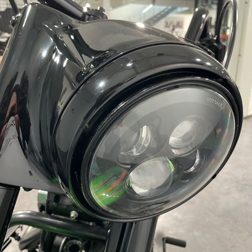 HARLEY-DAVIDSON SOFTAIL FAT BOY 1690 4