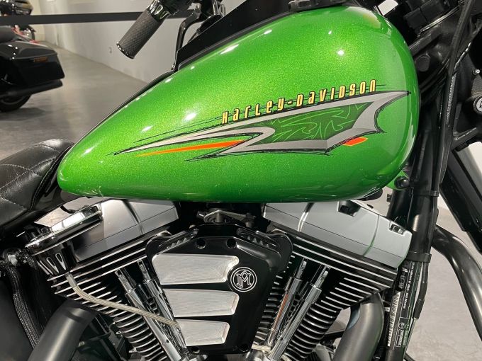 HARLEY-DAVIDSON SOFTAIL FAT BOY 1690 4