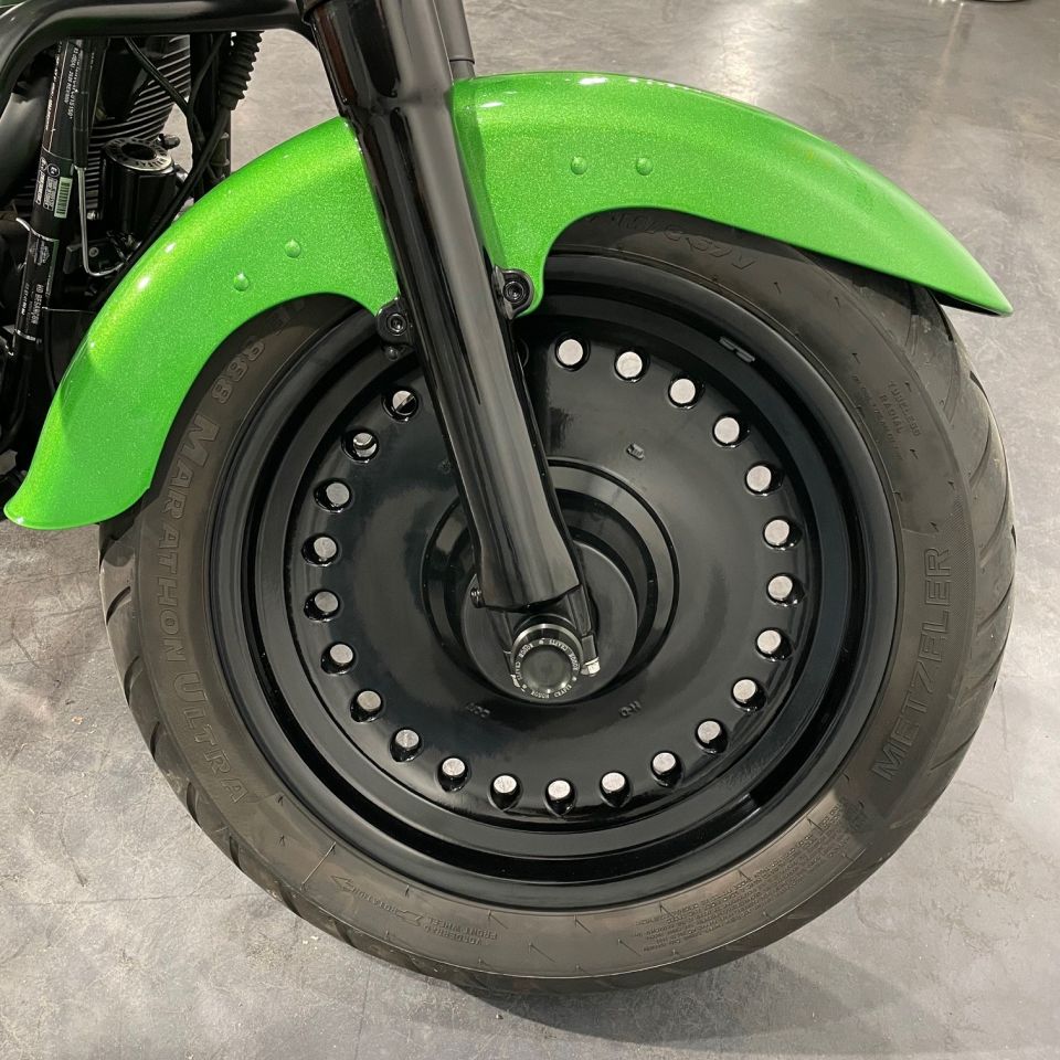 HARLEY-DAVIDSON SOFTAIL FAT BOY 1690 4