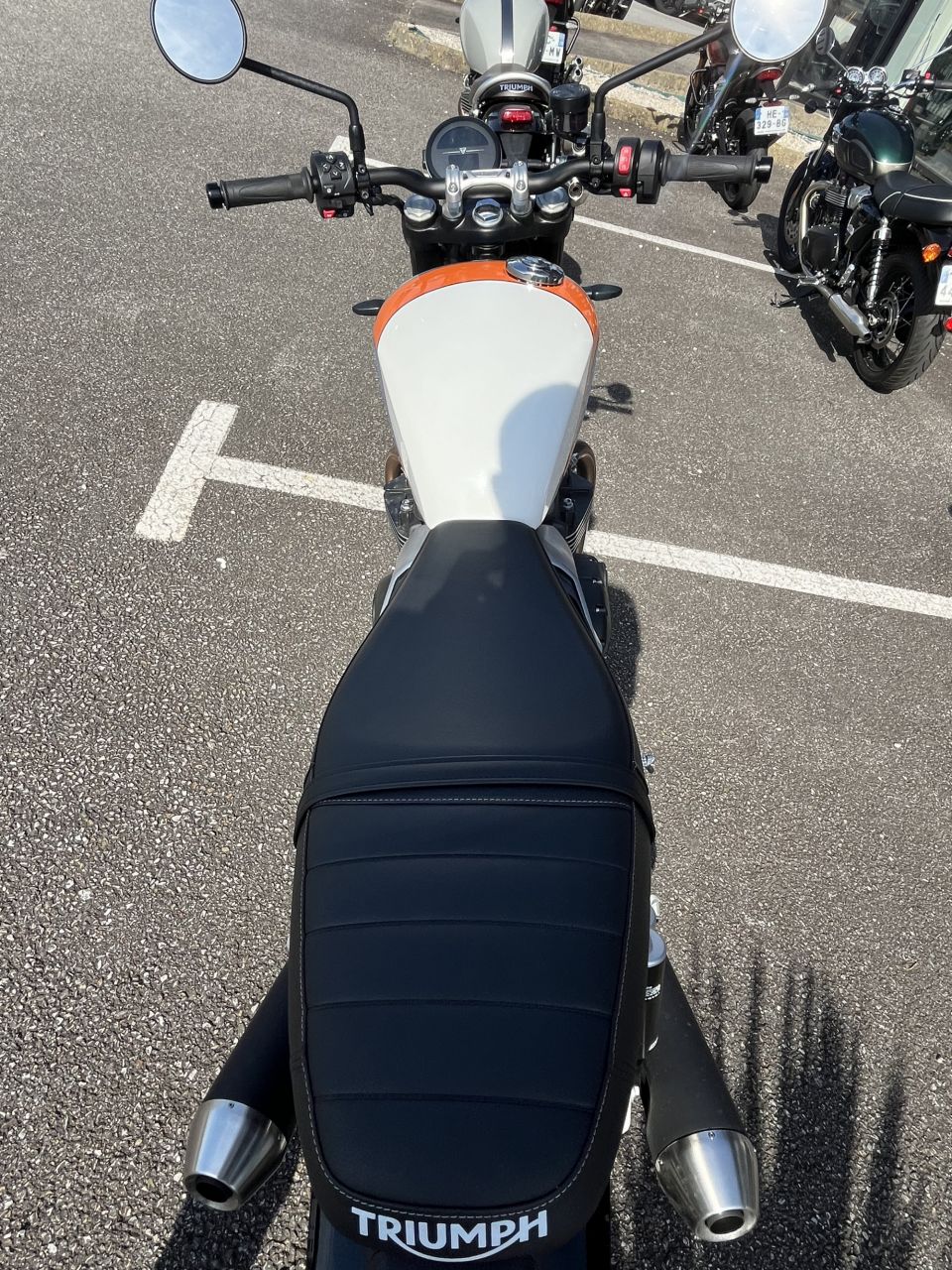 TRIUMPH SPEED TWIN 900 4