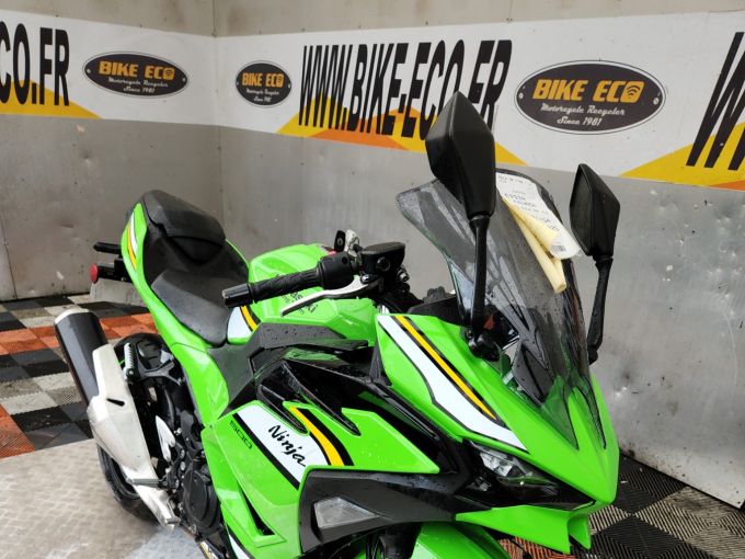 KAWASAKI NINJA 500 KRT 4