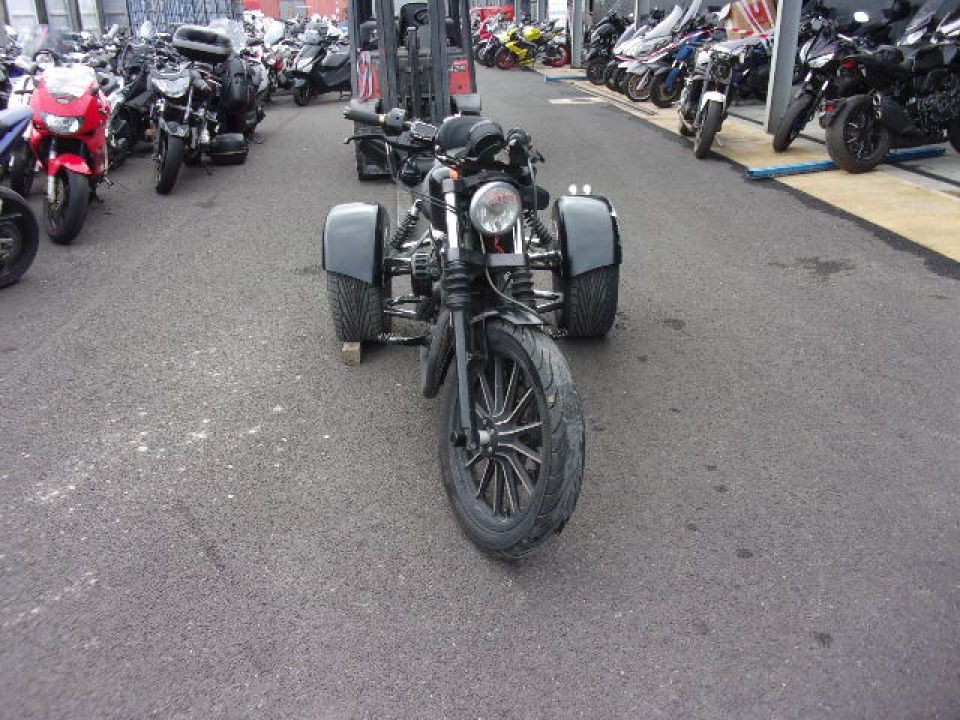 HARLEY-DAVIDSON TRIKE 900 4