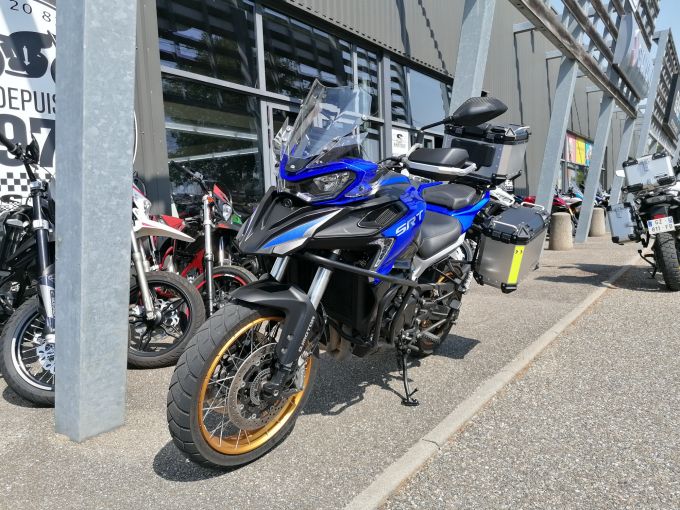 QJ MOTOR SRT 800 SX 4