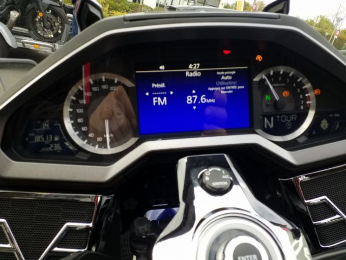 HONDA GoldWing Touring DCT Airbag 4