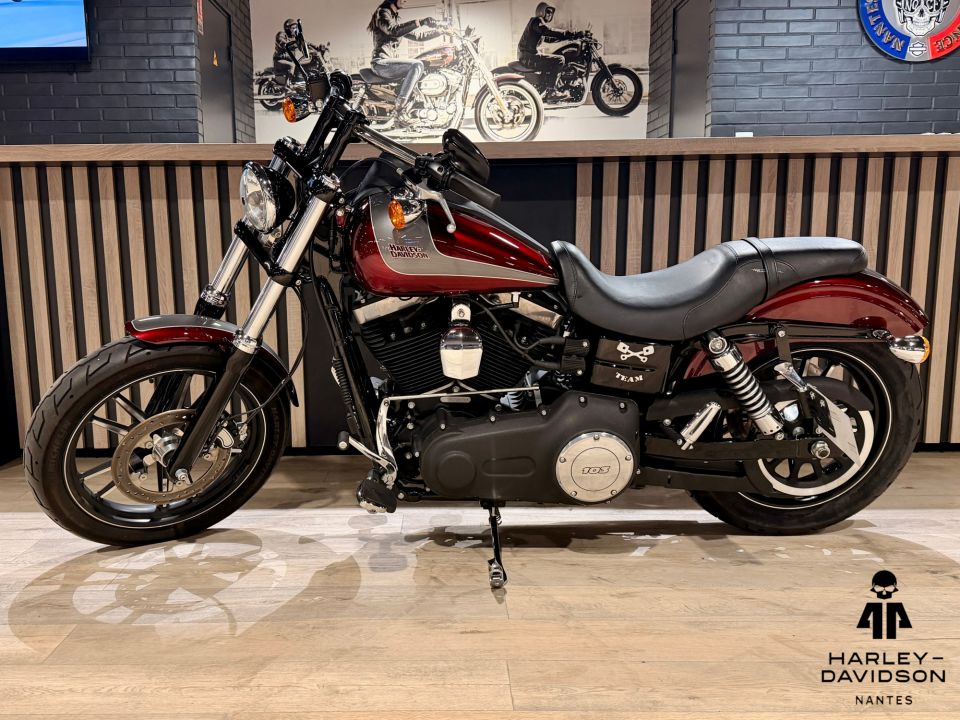 HARLEY-DAVIDSON DYNA STREET BOB 1690 4