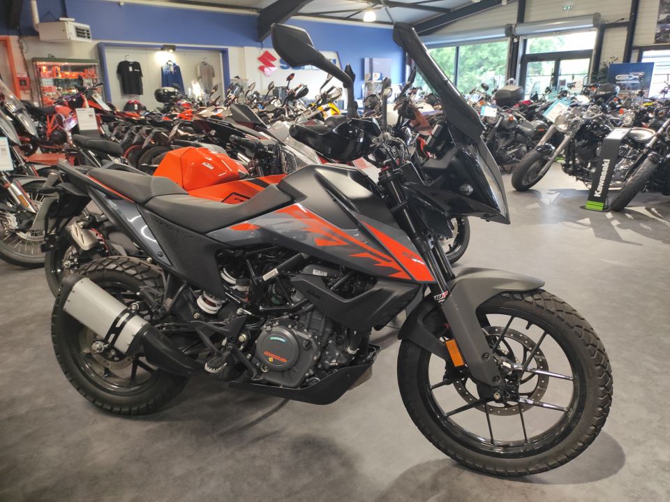 KTM 390 ADVENTURE 4