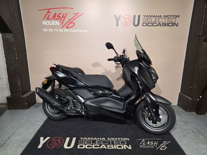 YAMAHA XMAX 125 TECH MAX 4