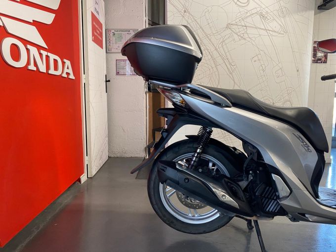 HONDA SH 125I 4