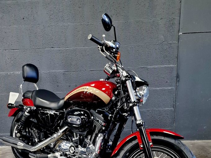 HARLEY-DAVIDSON SPORTSTER CUSTOM 1200 CA 4